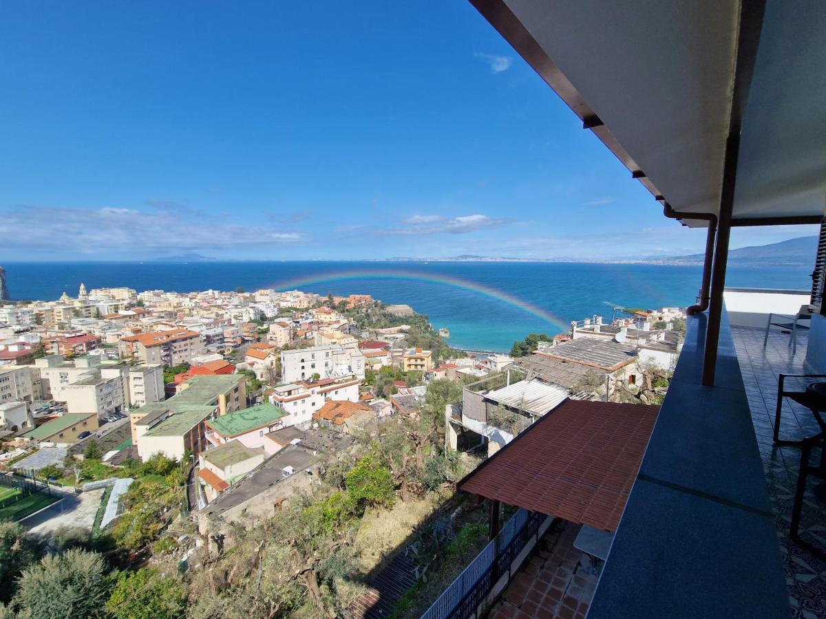 Appartamento In Villa Ariel Vico Equense Buitenkant foto